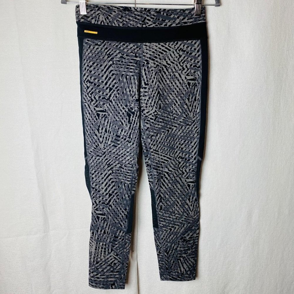 Lole gray and black pattern leggings